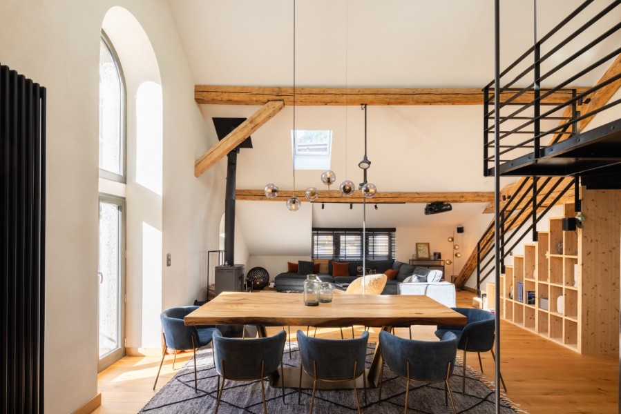 Shaw salle  � manger et escalier